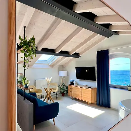 Pensjonat Oasi Di Mare, Con Parcheggio Privato E Colazione 4*